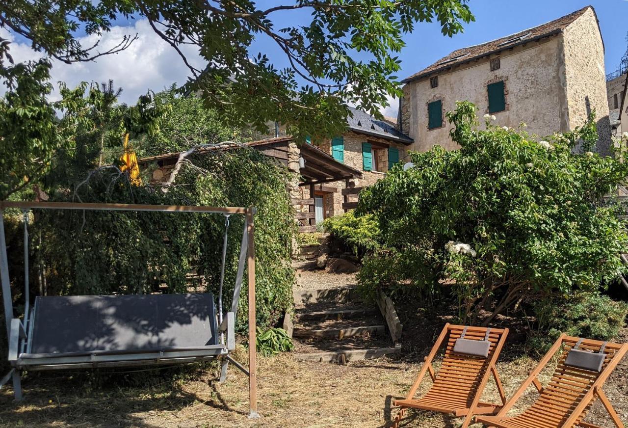 فيلا ليز أونجليهفي La Ferme Des Astres المظهر الخارجي الصورة